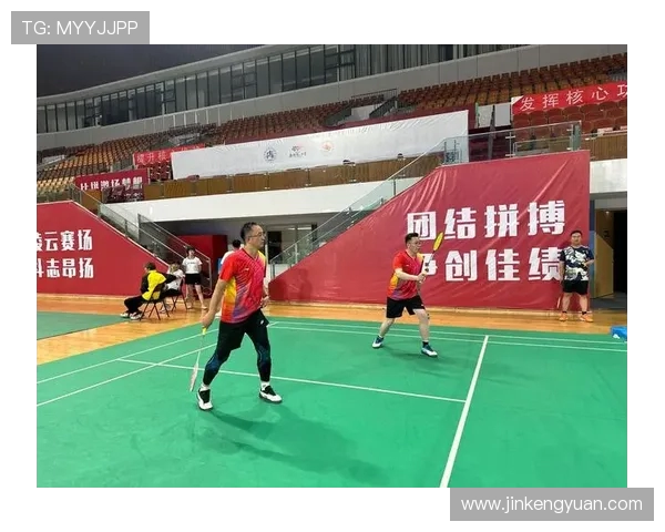 南京羽毛球队的奋斗与荣耀:一段激励人心的突破之旅 南京羽毛球队的奋斗与荣耀:一段激励人心的突破之旅