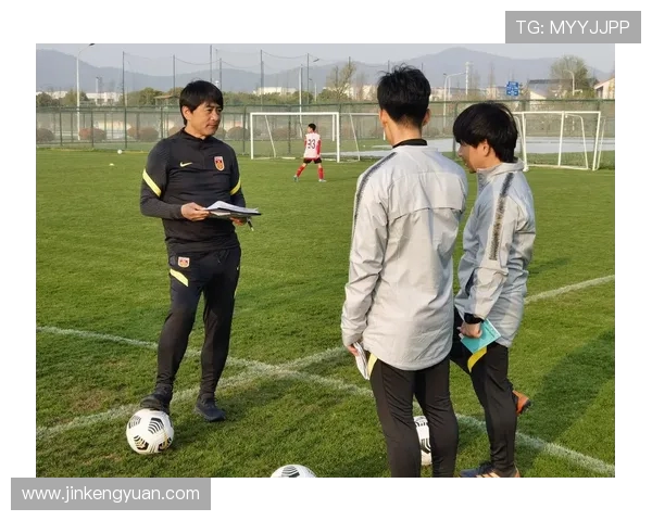 广州足球队在大师赛中的个人能力分析与表现评估 广州足球队在大师赛中的个人能力分析与表现评估