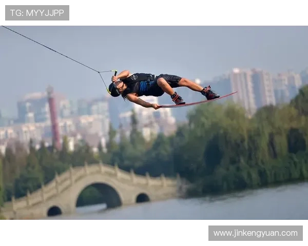 成都极限运动队的防反策略揭秘与深度分析探讨 成都极限运动队的防反策略揭秘与深度分析探讨