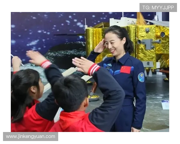 羽毛球场上的追梦旅程：陈伟的奋斗与成长故事