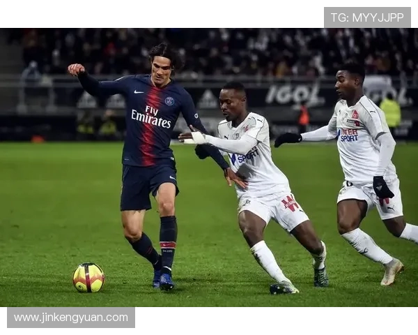 尼斯对朗斯精彩比赛直播全程回顾与分析