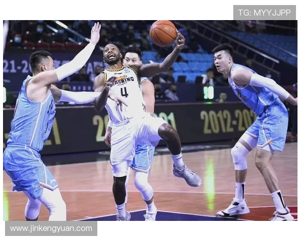 广东男篮与山东季后赛精彩对决视频回顾全场精彩瞬间分析