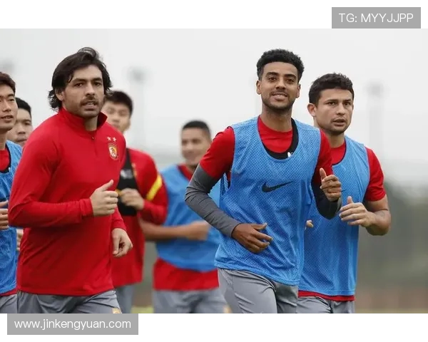 沙特与伊拉克激战正酣赛果揭晓引发球迷热议与期待 沙特与伊拉克激战正酣赛果揭晓引发球迷热议与期待