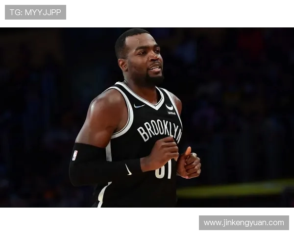 汉密尔顿与帕尔蒂克的精彩对决分析与赛季展望 汉密尔顿与帕尔蒂克的精彩对决分析与赛季展望