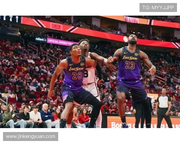 湖人对火箭1221精彩直播全程回顾与赛后分析