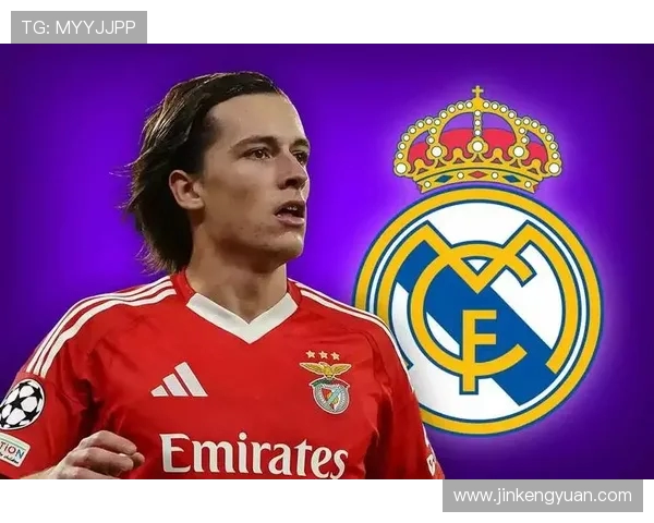 皇马与曼联精彩对决直播回放全程回顾与分析