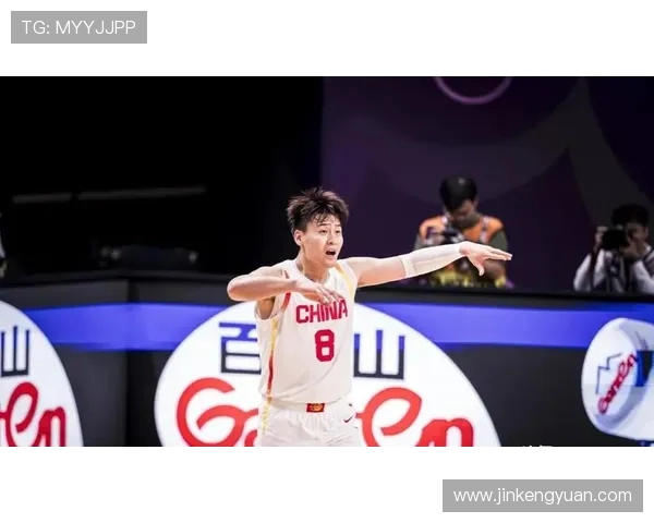 胡金秋带领球队奋勇拼搏展现篮球魅力成就职业生涯新高峰