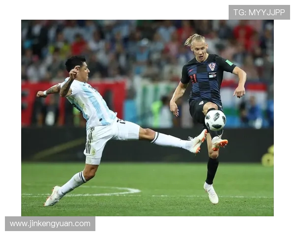 阿根廷与克罗地亚精彩对决重播回顾赛场瞬间与精彩进球分析 阿根廷与克罗地亚精彩对决重播回顾赛场瞬间与精彩进球分析