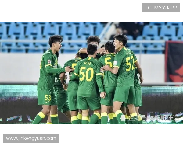 霹雳队与杰志队激战正酣赛果揭晓引发球迷热议 霹雳队与杰志队激战正酣赛果揭晓引发球迷热议