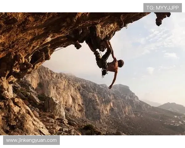 广州攀岩队奋斗历程全景记录与成长故事分享 广州攀岩队奋斗历程全景记录与成长故事分享