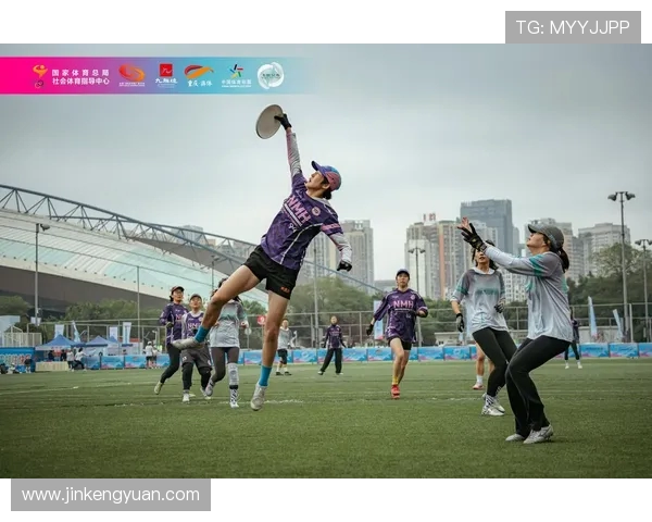 武汉飞盘队的崛起与力量探秘聚焦飞盘运动的魅力与团队精神 武汉飞盘队的崛起与力量探秘聚焦飞盘运动的魅力与团队精神