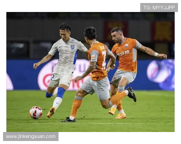 赛后分析：北京足球队与深圳足球队的战术意识与表现对比